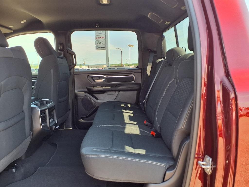 new 2025 Ram 1500 car, priced at $61,022