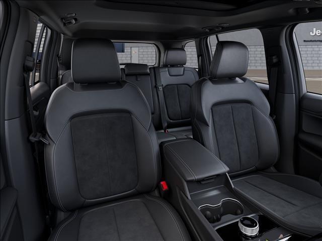 new 2025 Jeep Grand Cherokee car, priced at $48,531