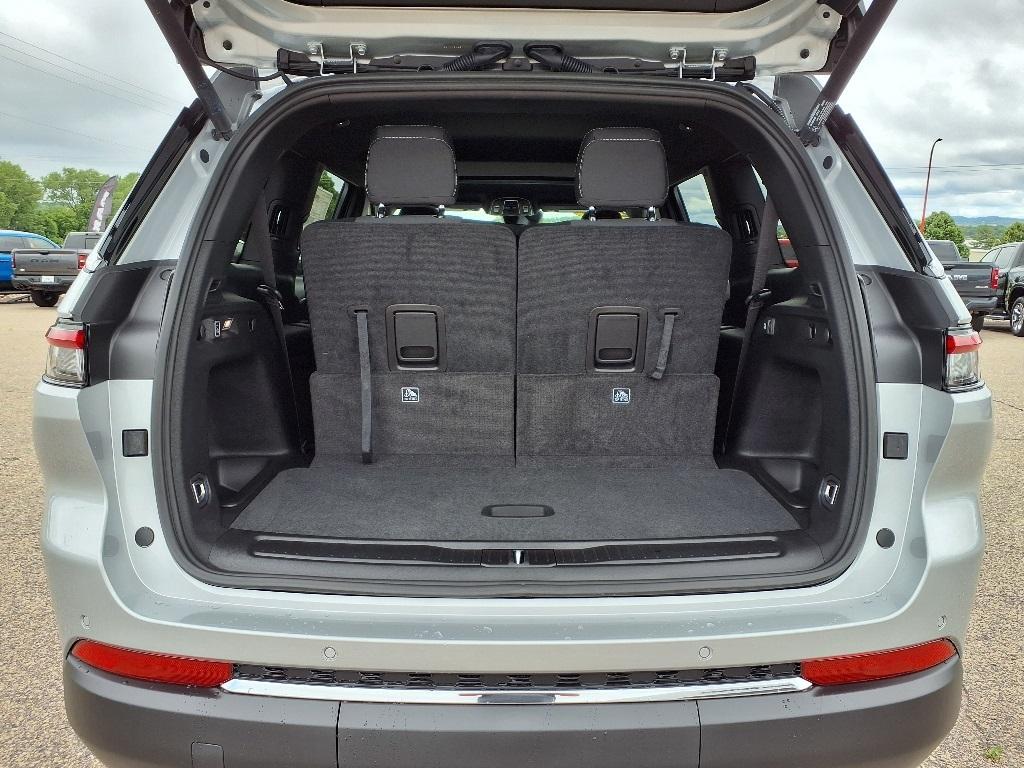 new 2025 Jeep Grand Cherokee L car, priced at $44,991