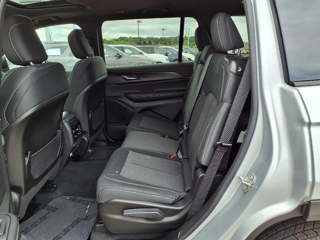 new 2025 Jeep Grand Cherokee L car, priced at $44,991