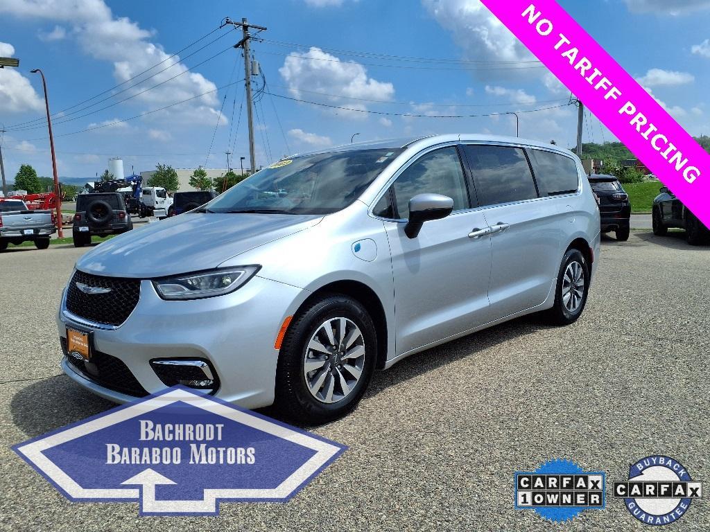 used 2023 Chrysler Pacifica Hybrid car, priced at $26,780