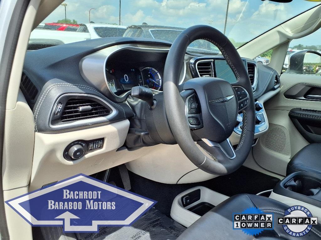 used 2023 Chrysler Pacifica Hybrid car, priced at $25,957