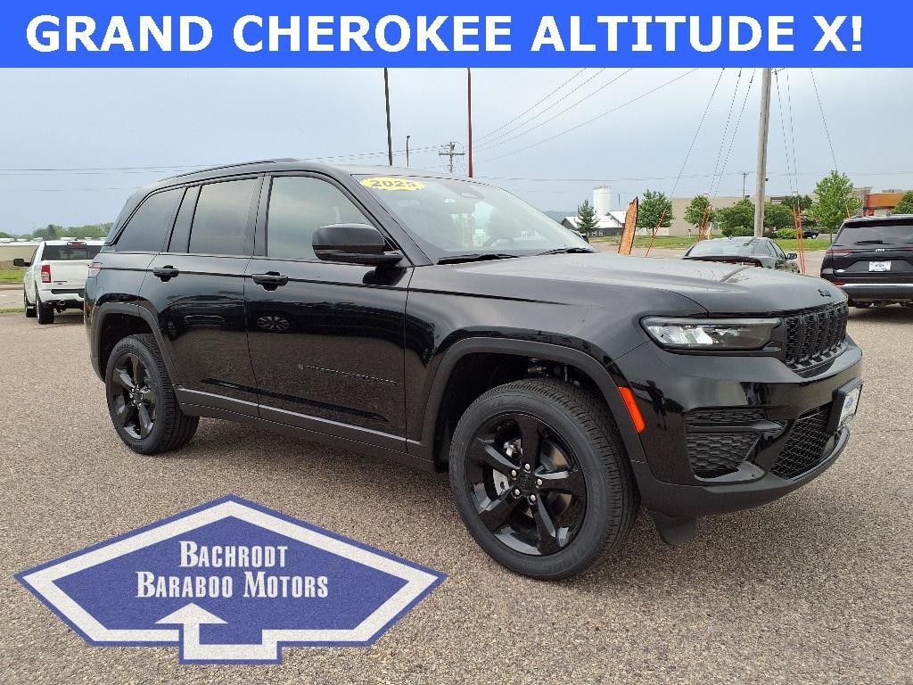 new 2025 Jeep Grand Cherokee car, priced at $46,520