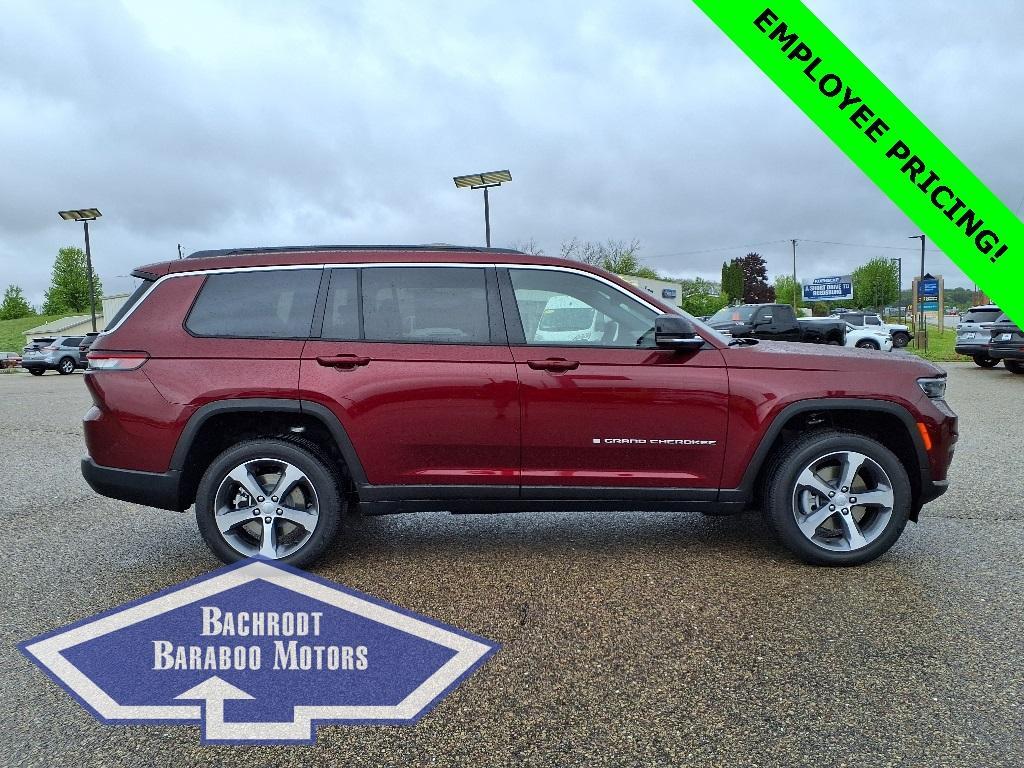 new 2025 Jeep Grand Cherokee L car, priced at $54,549