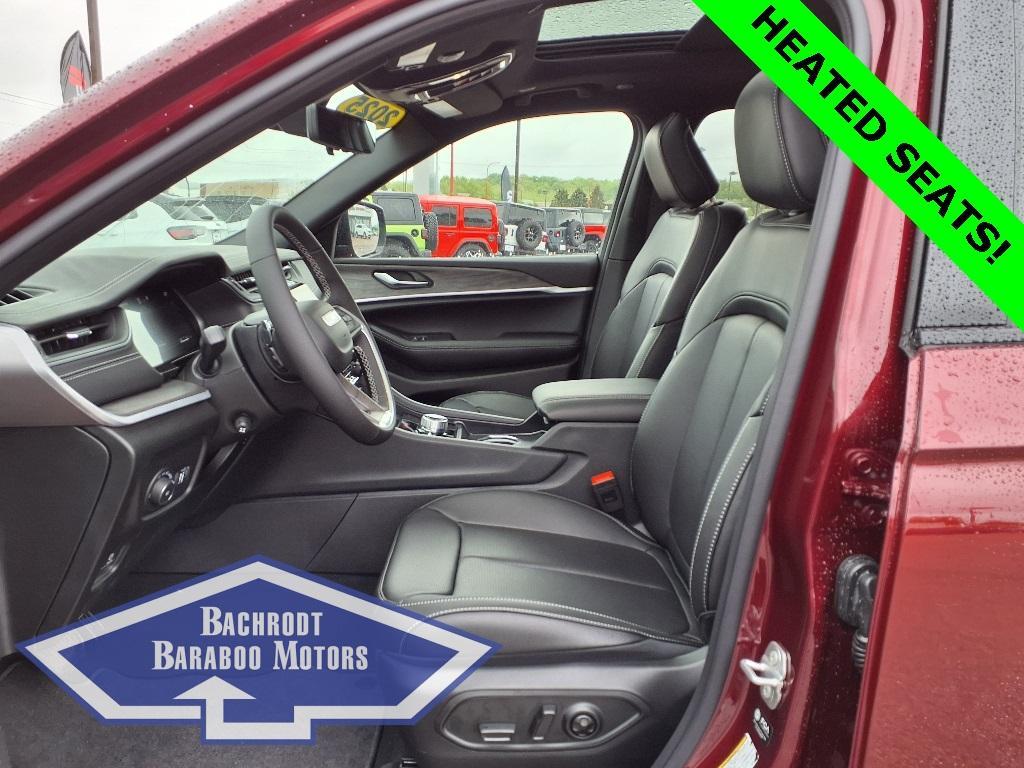 new 2025 Jeep Grand Cherokee L car, priced at $54,549