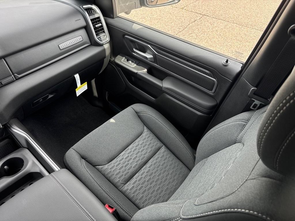 new 2025 Ram 1500 car, priced at $59,652