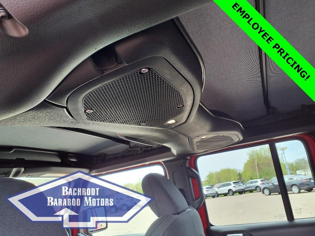 new 2025 Jeep Gladiator car, priced at $46,000