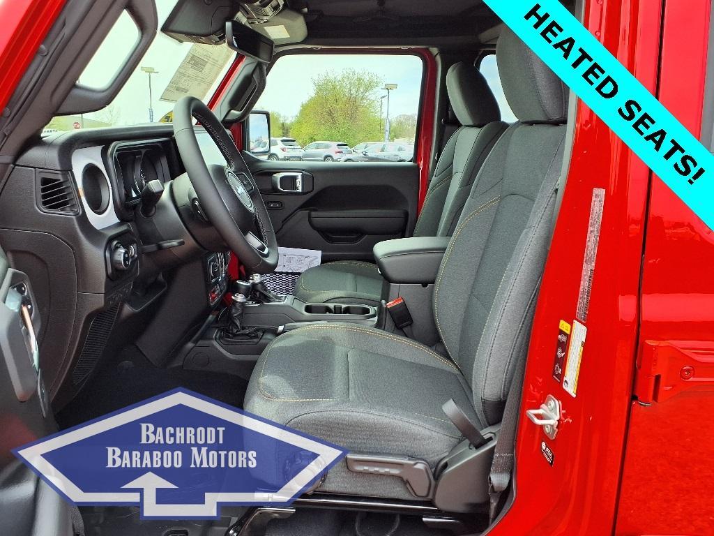 new 2025 Jeep Gladiator car, priced at $49,403