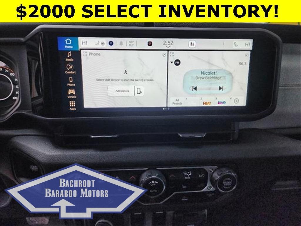 new 2025 Jeep Wrangler car, priced at $41,243