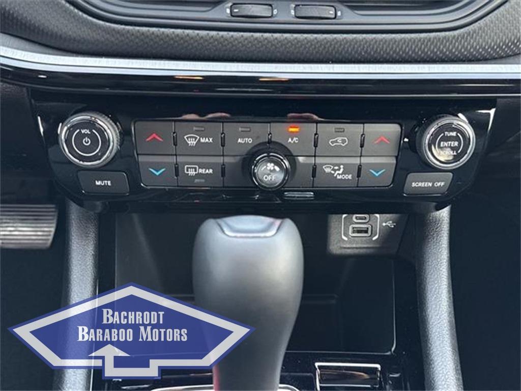 new 2025 Jeep Compass car, priced at $36,865