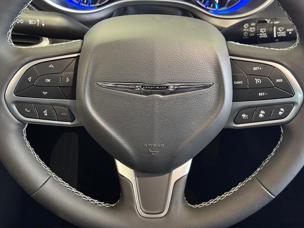 new 2026 Chrysler Pacifica car, priced at $48,690