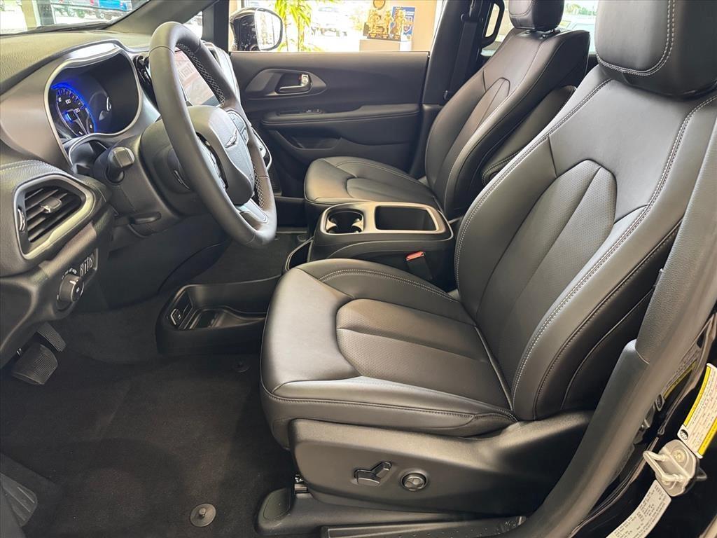 new 2026 Chrysler Pacifica car, priced at $48,690