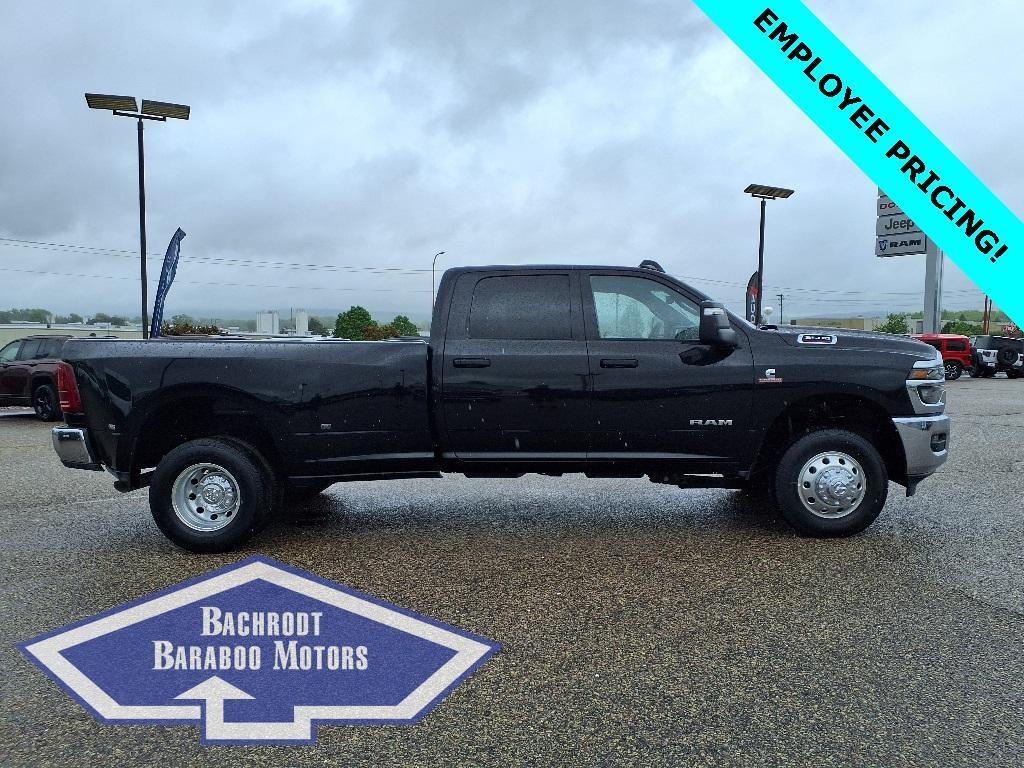 new 2025 Ram 3500 car, priced at $70,948