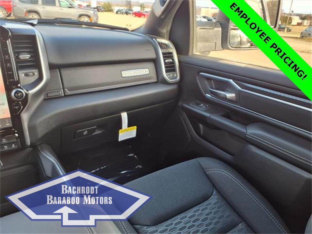 new 2025 Ram 1500 car, priced at $51,000