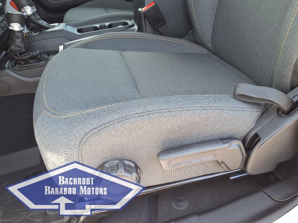 new 2025 Jeep Gladiator car, priced at $53,651