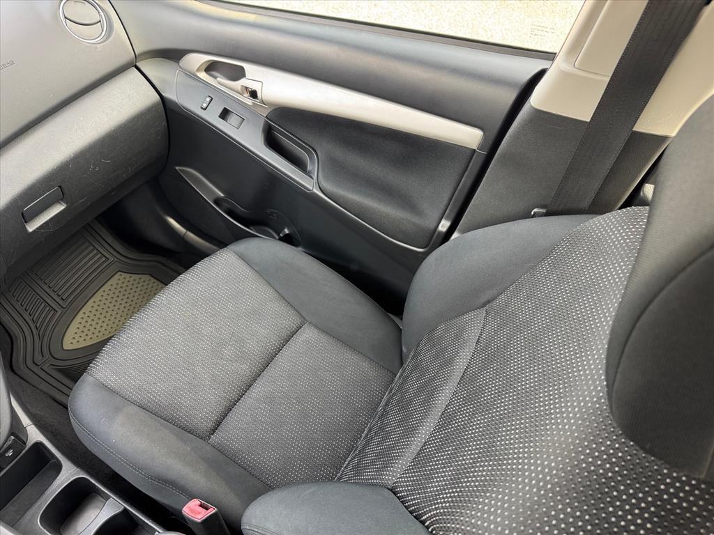 used 2010 Pontiac Vibe car, priced at $7,791