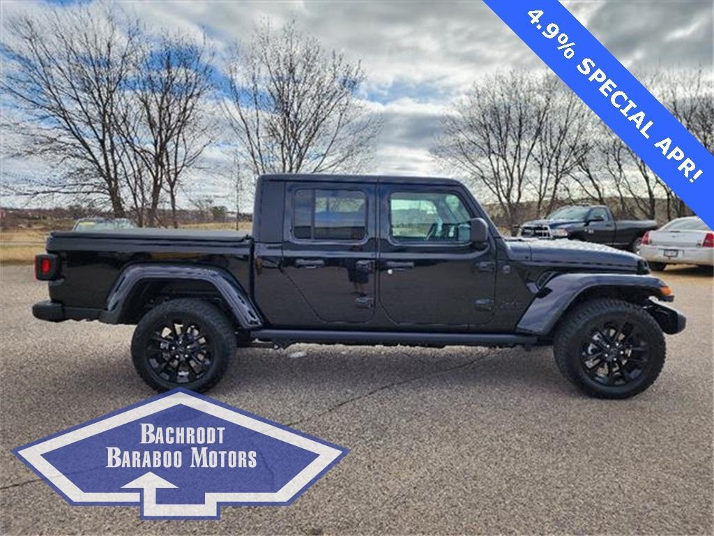 new 2025 Jeep Gladiator car, priced at $44,887