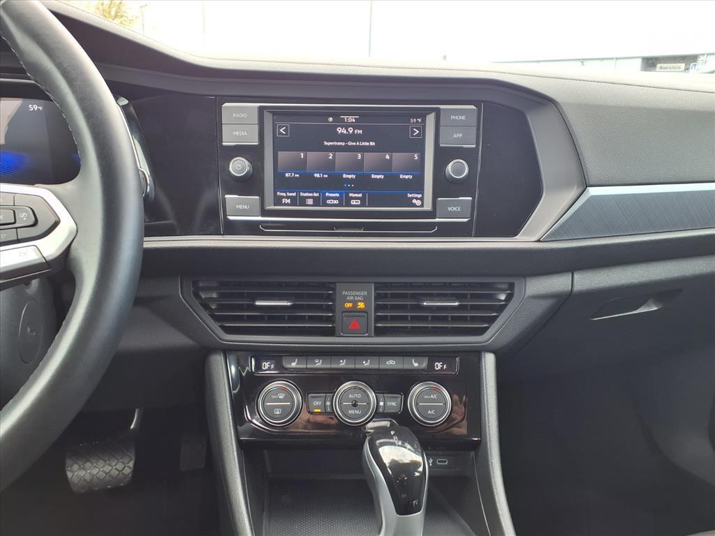 used 2024 Volkswagen Jetta car, priced at $20,825