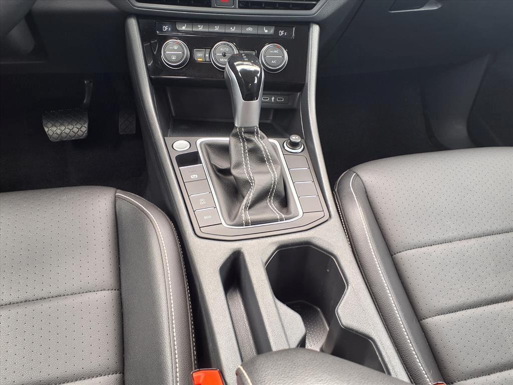 used 2024 Volkswagen Jetta car, priced at $20,825