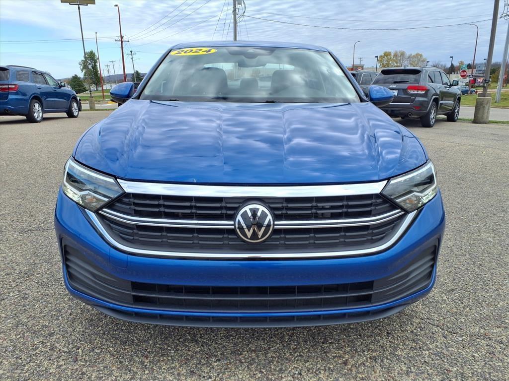 used 2024 Volkswagen Jetta car, priced at $20,825