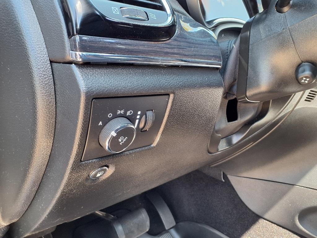 used 2021 Jeep Grand Cherokee car, priced at $31,199