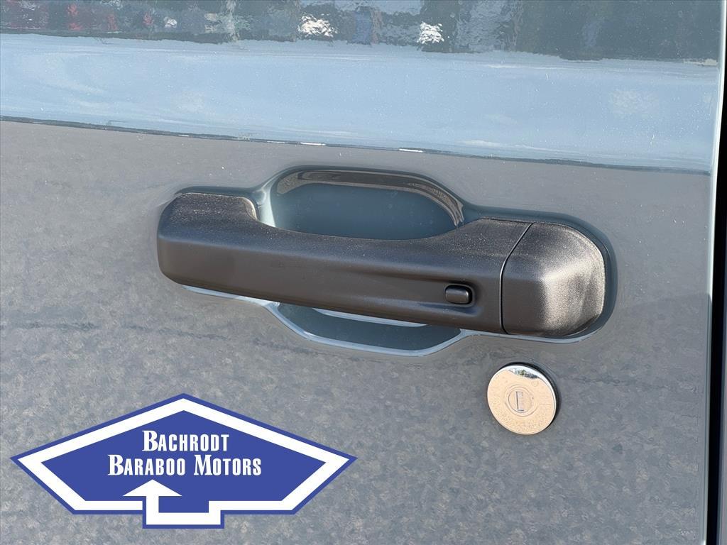 new 2025 Jeep Wrangler car, priced at $52,551