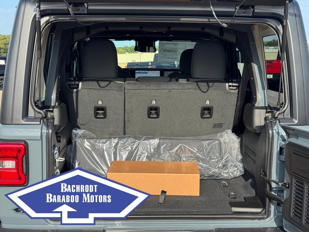 new 2025 Jeep Wrangler car, priced at $52,551