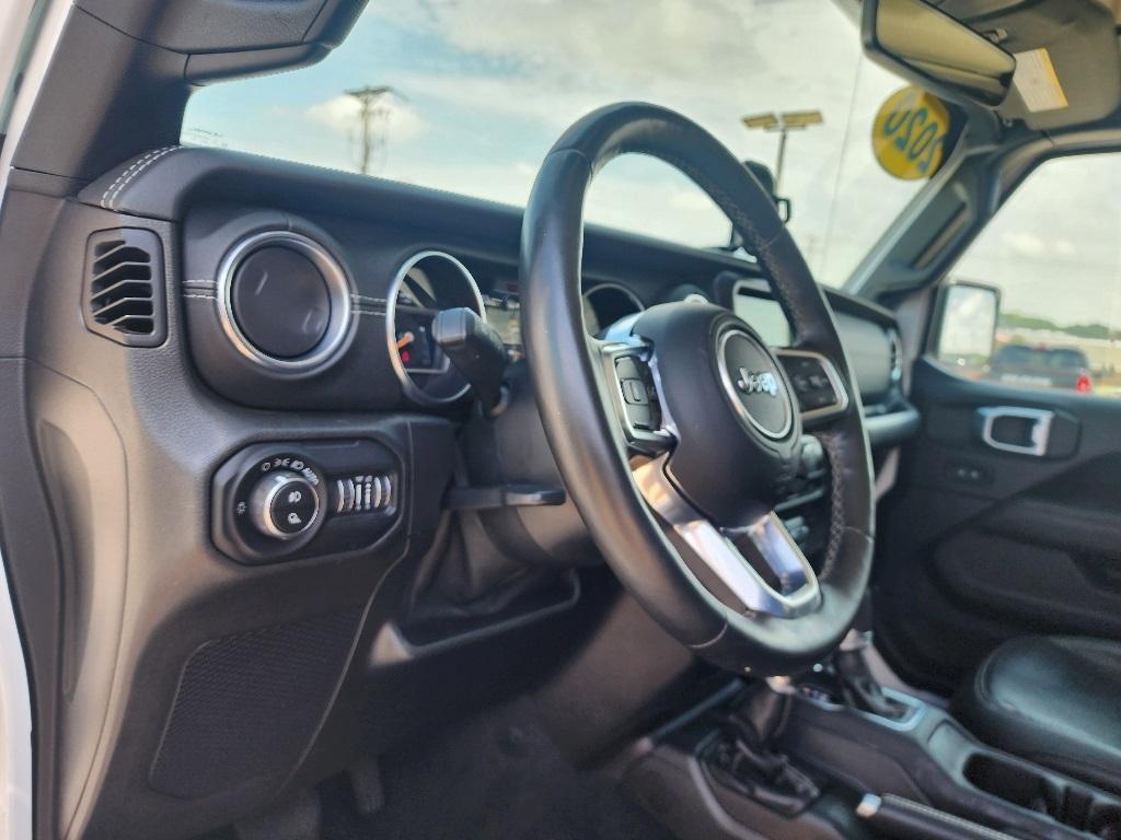 used 2020 Jeep Gladiator car, priced at $31,134