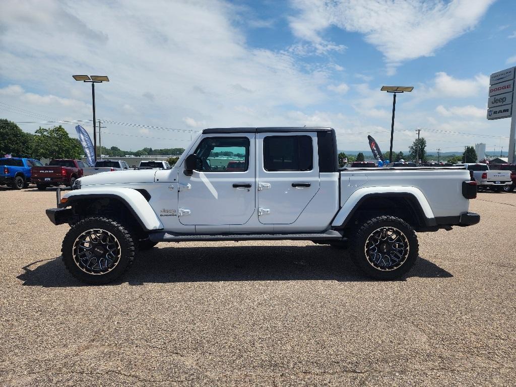 used 2020 Jeep Gladiator car, priced at $31,134