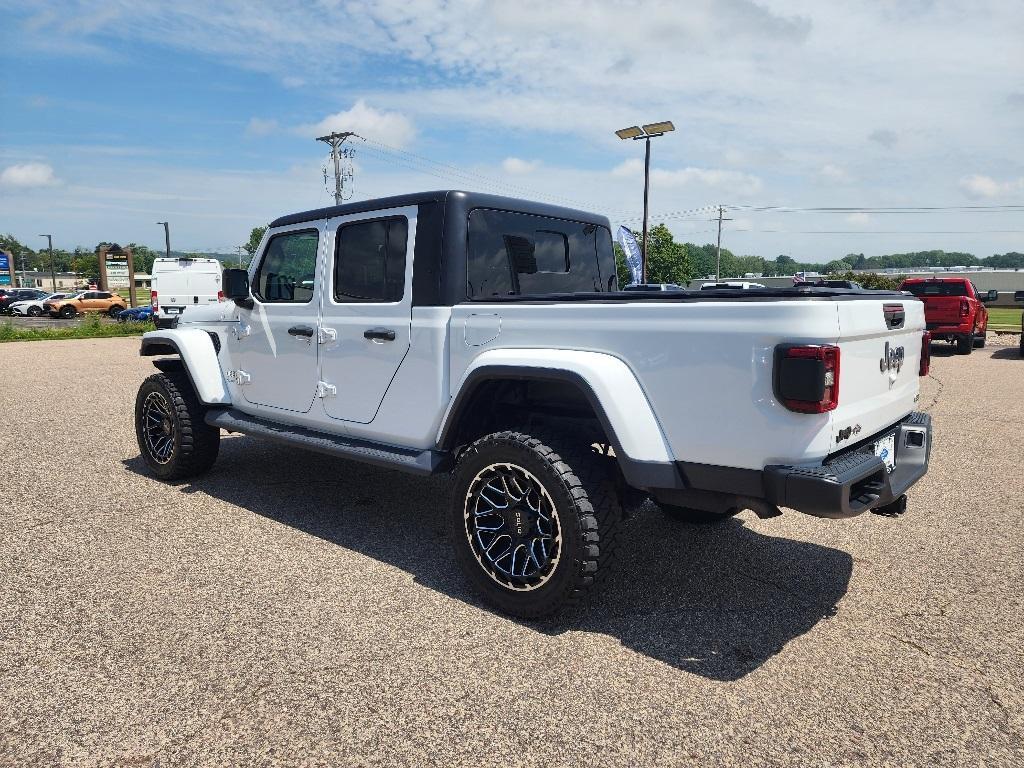 used 2020 Jeep Gladiator car, priced at $31,134