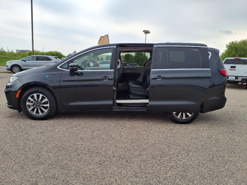 used 2023 Chrysler Pacifica Hybrid car, priced at $26,987