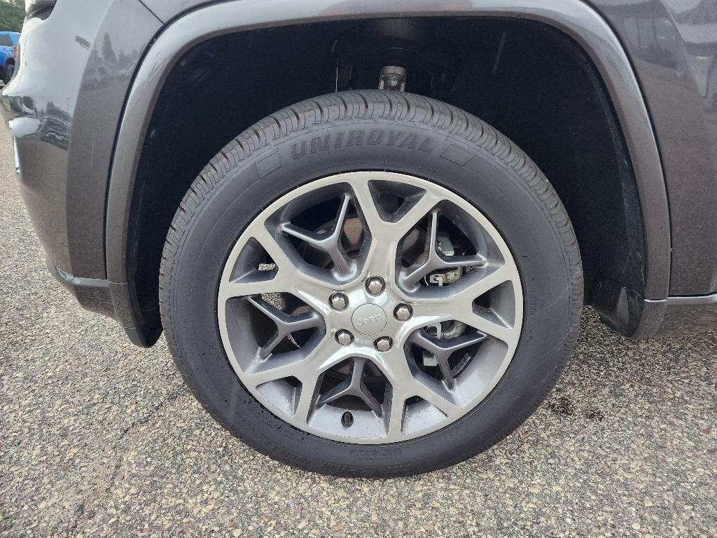 used 2021 Jeep Grand Cherokee car, priced at $33,772