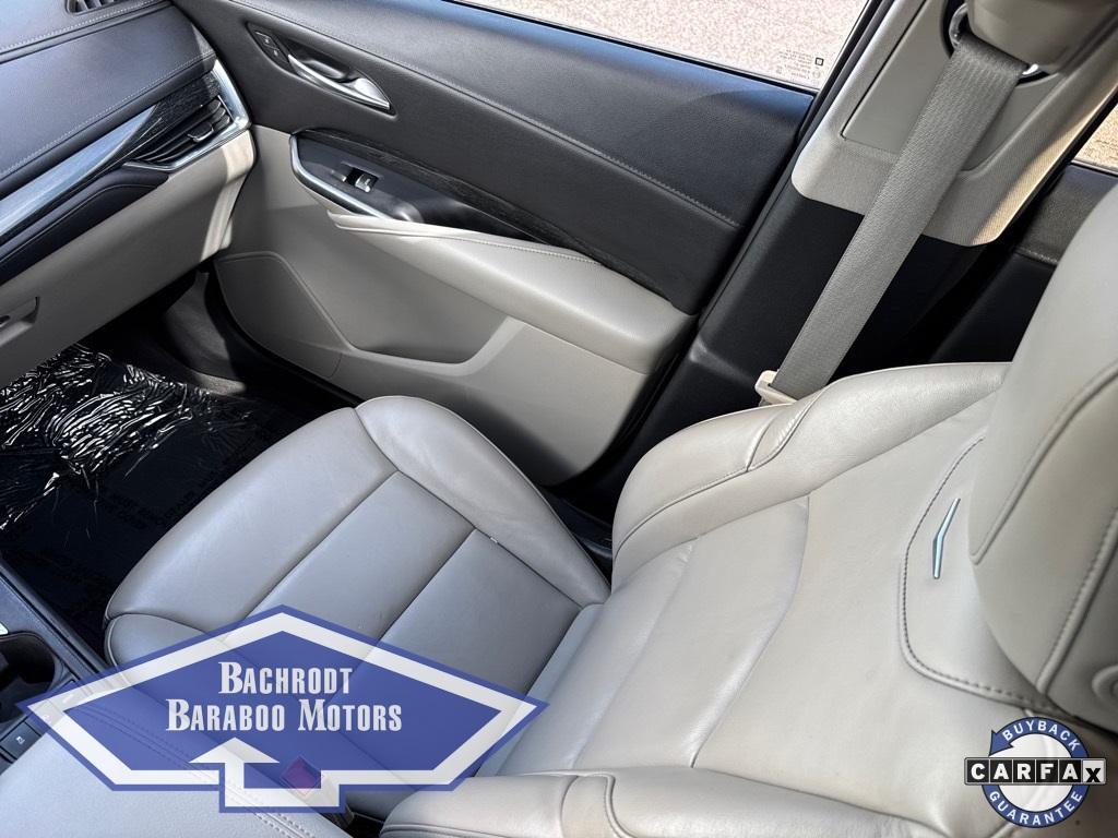 used 2022 Cadillac XT4 car, priced at $25,814