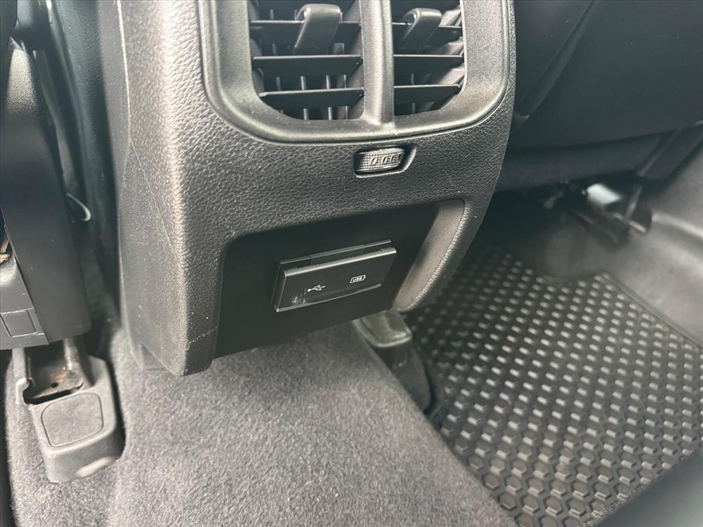 used 2019 Jeep Cherokee car, priced at $17,153