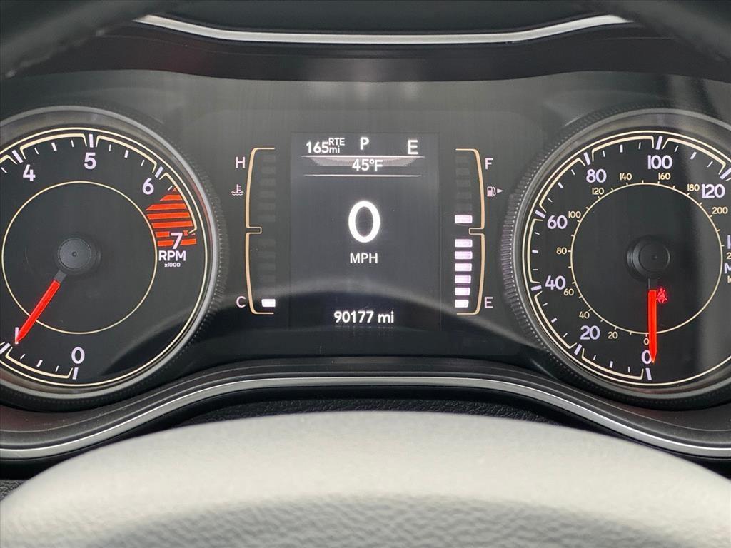 used 2019 Jeep Cherokee car, priced at $17,153