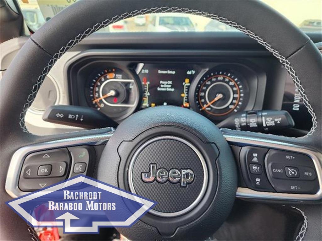new 2025 Jeep Wrangler car, priced at $55,390