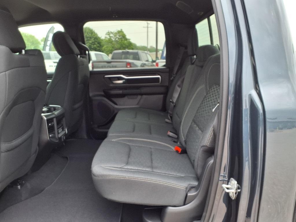 new 2025 Ram 1500 car, priced at $51,580
