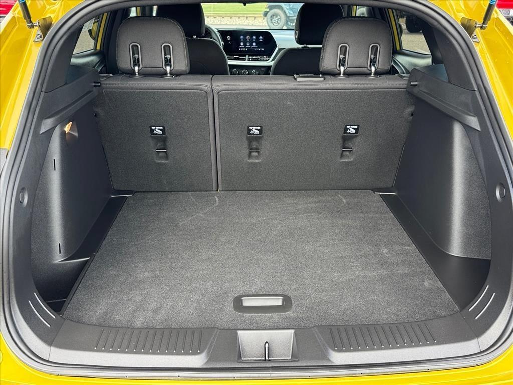 used 2024 Chevrolet Trax car, priced at $22,103