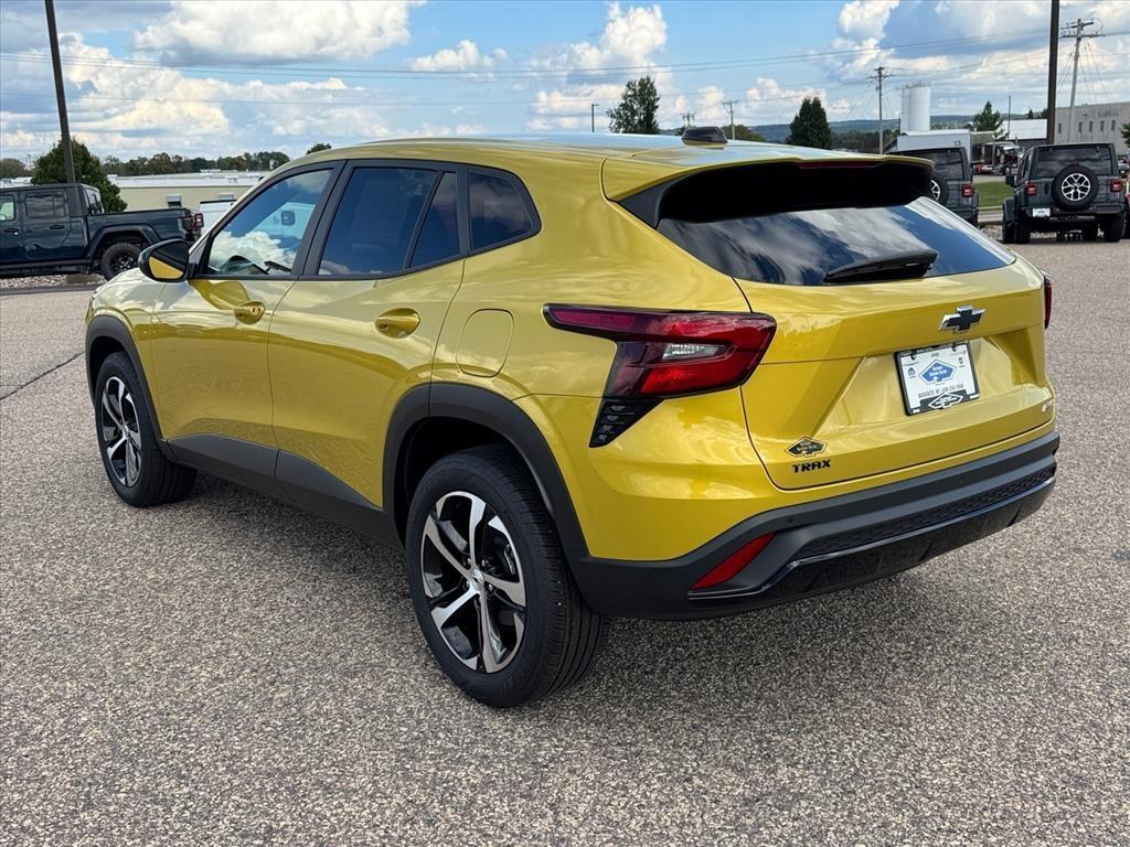 used 2024 Chevrolet Trax car, priced at $22,103