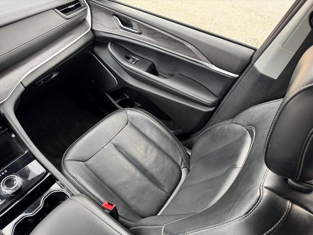 used 2022 Jeep Grand Cherokee L car, priced at $34,568