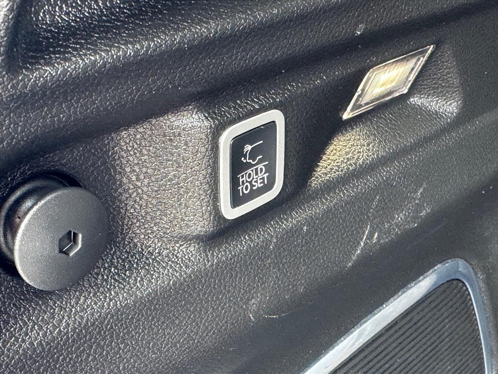 used 2022 Jeep Grand Cherokee L car, priced at $34,568