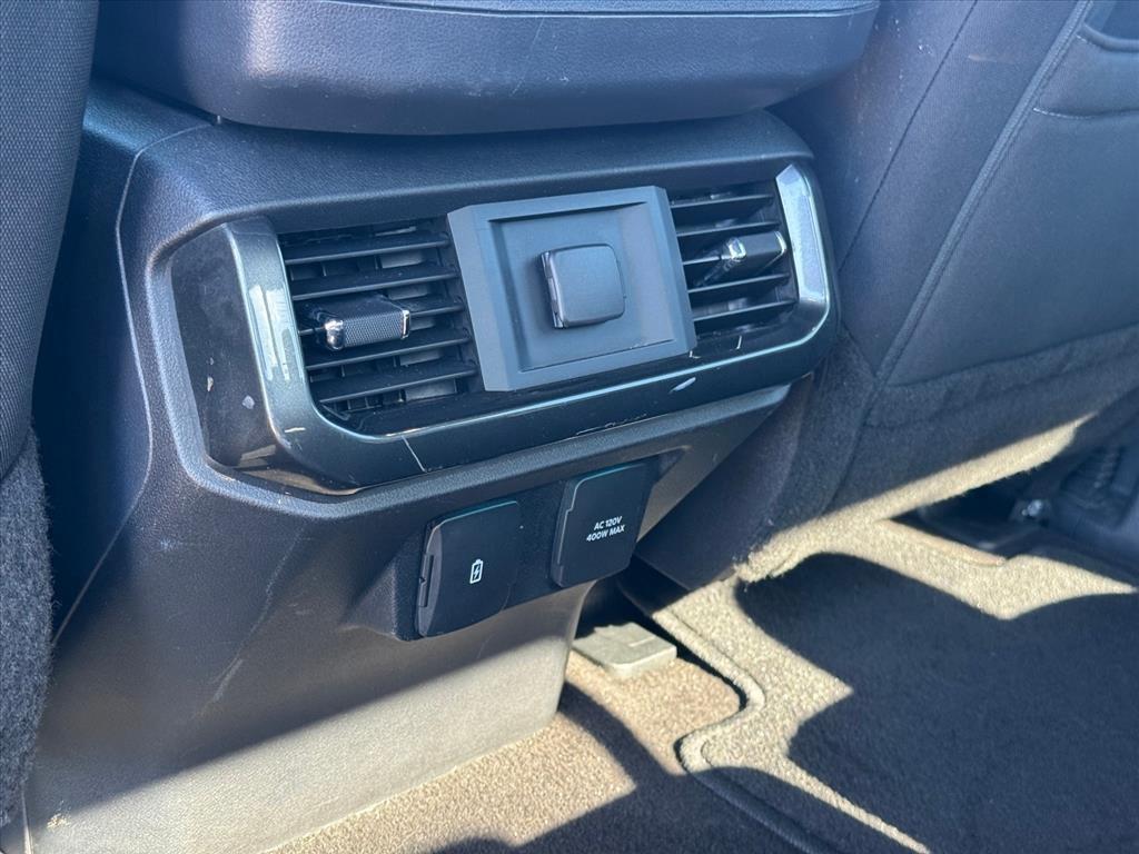 used 2021 Ford F-150 car, priced at $32,005