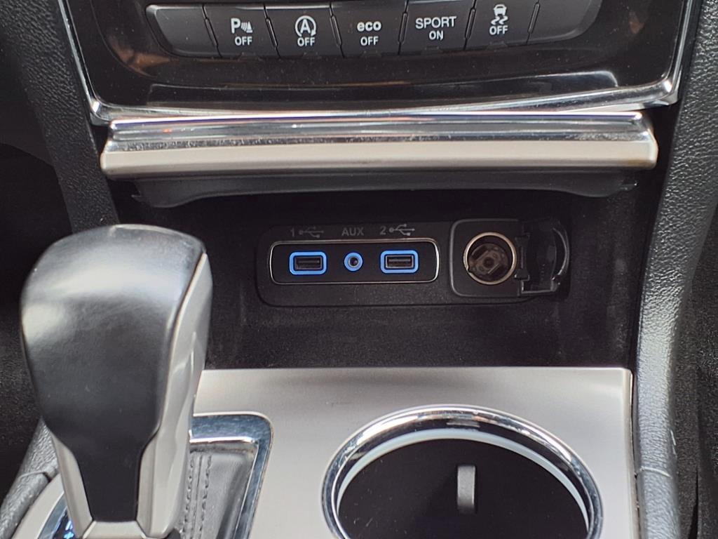 used 2021 Jeep Grand Cherokee car, priced at $20,236