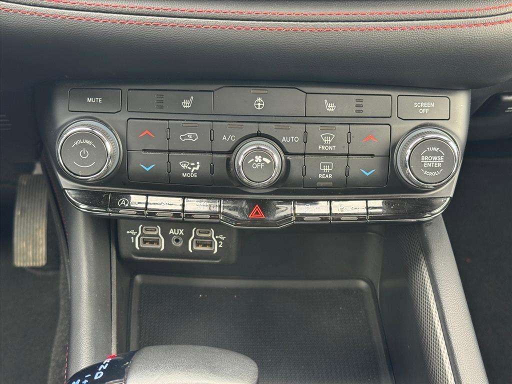 used 2023 Dodge Durango car, priced at $33,900