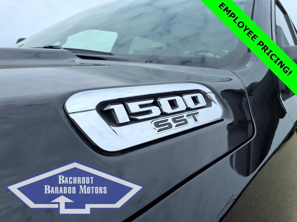 new 2025 Ram 1500 car, priced at $51,000