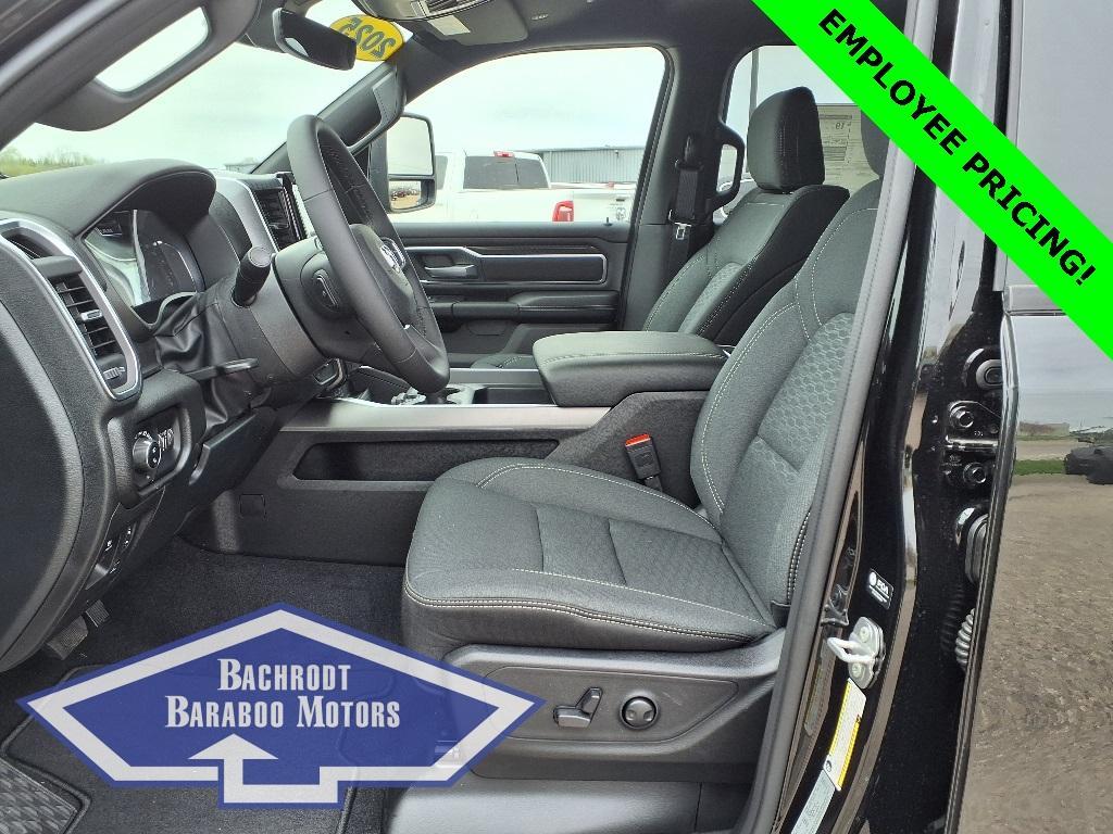 new 2025 Ram 1500 car, priced at $51,000