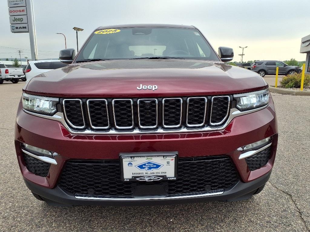 new 2025 Jeep Grand Cherokee car, priced at $54,646