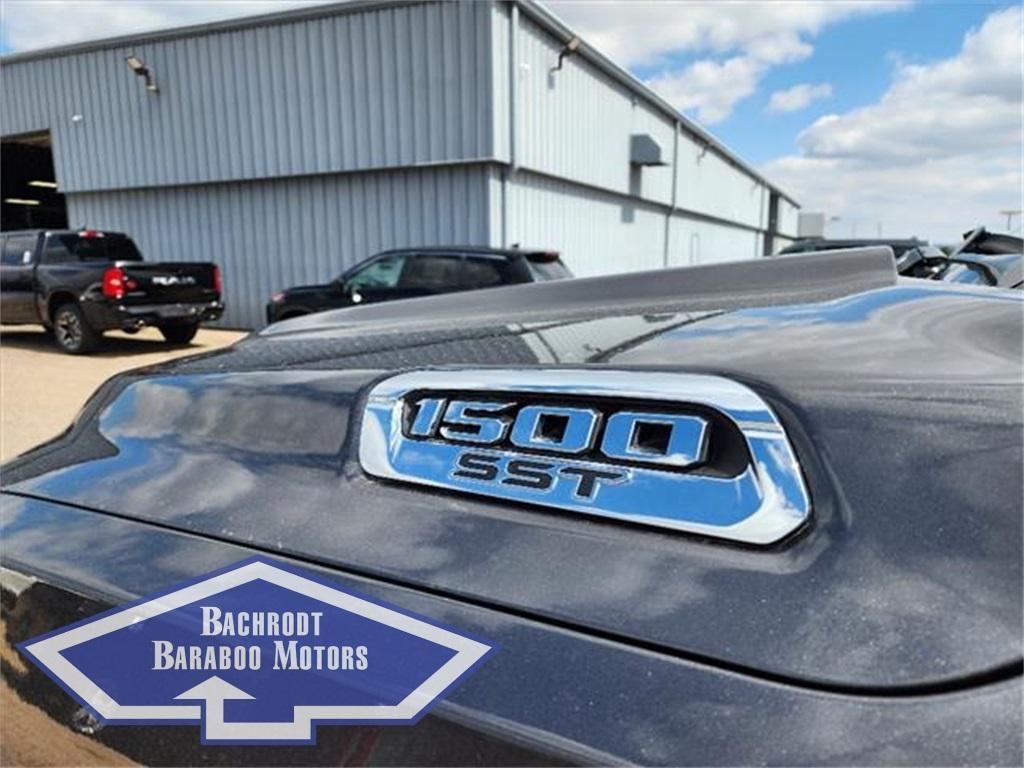 new 2025 Ram 1500 car, priced at $51,514