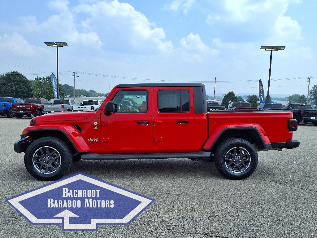 used 2022 Jeep Gladiator car, priced at $30,849