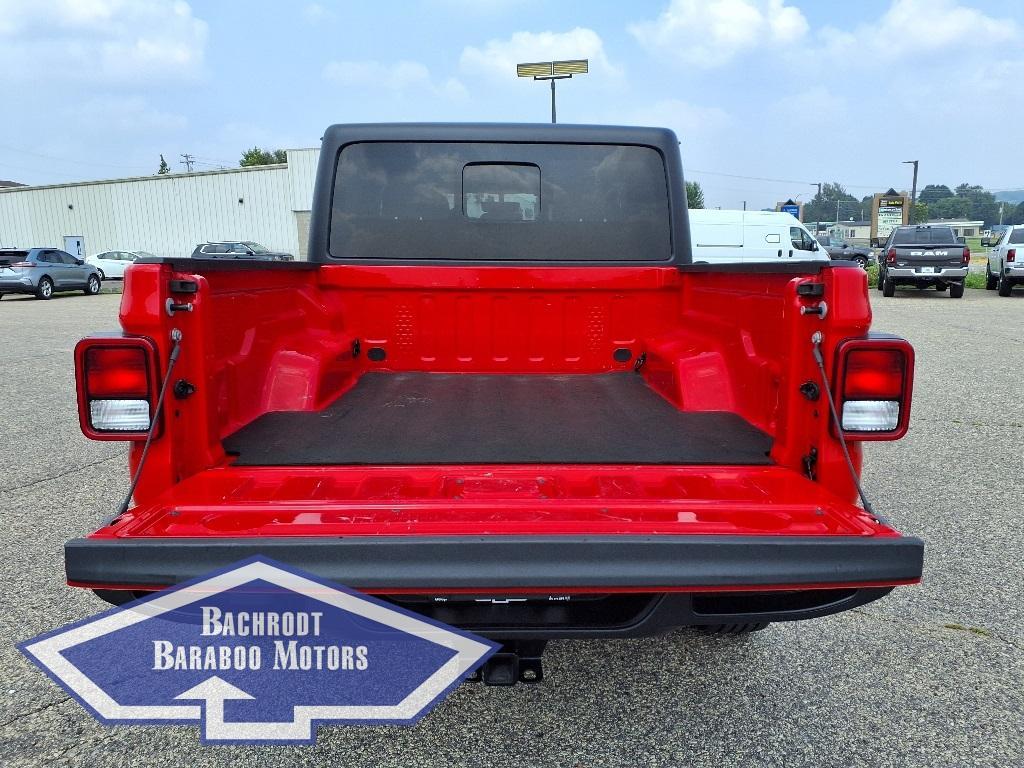 used 2022 Jeep Gladiator car, priced at $30,849